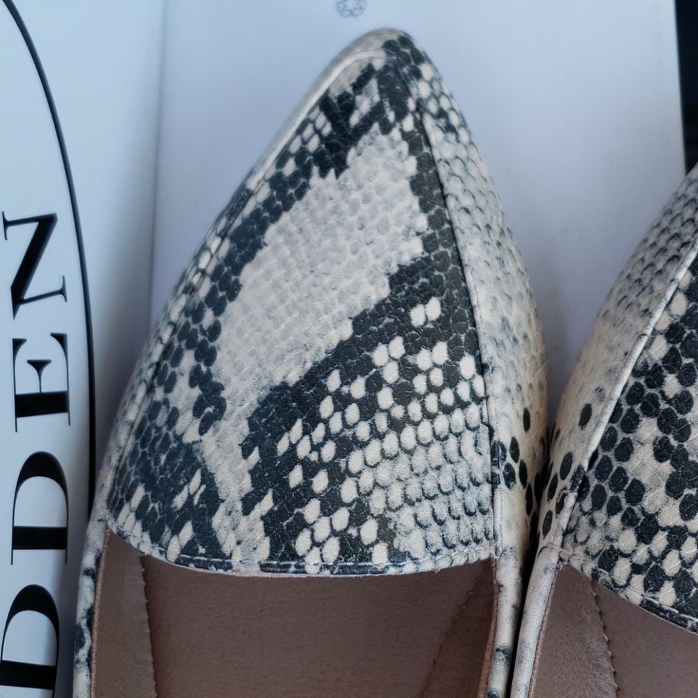 Steve Madden natural snake print flats shoes - Picture 4 of 5